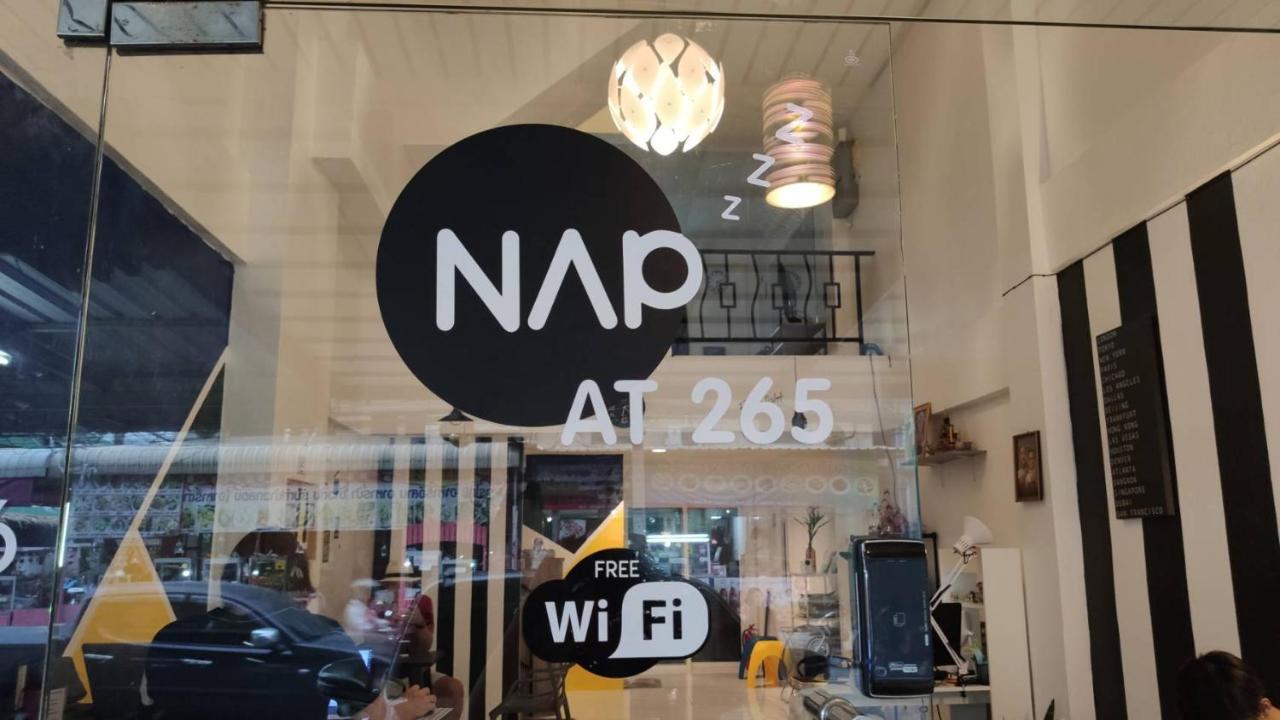 Nap At 265 Donmeaung Hostel Bangkok Exterior photo